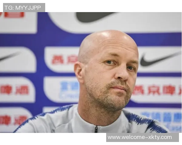 小克鲁伊夫谈巴萨未签安东尼原因荷甲球员表现不佳或影响投资回报